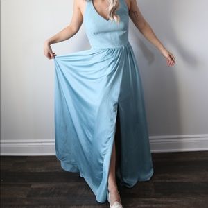 Vera Wang spa blue gown